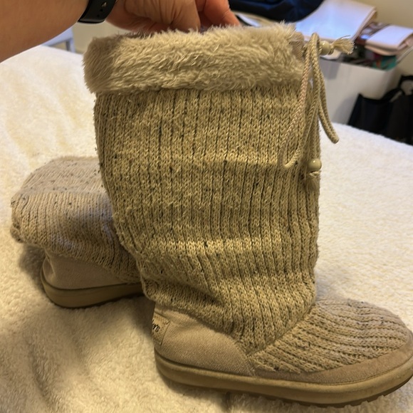 Sketchers high warm boots size 8.5 - Picture 5 of 5